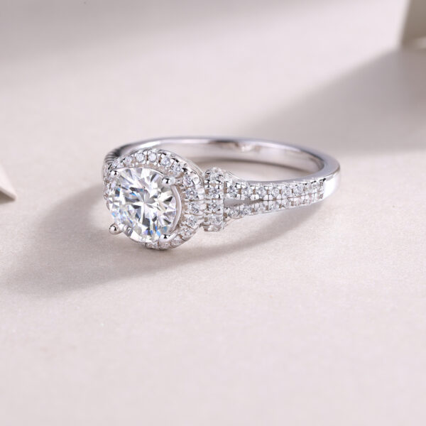 Luxury Fashion Large Diamond Wedding Ring With Moissanite Silver Ring - Image 5