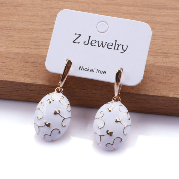 Alloy Drop Oil Earrings Fashion Geometry Pattern Niche High Sense - Image 4