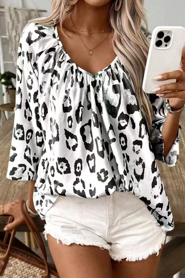 Spring And Summer Women's Top Leopard Print V-neck Pleated Seven Quarter Sleeve Shirt Temperament Commuting - Image 5
