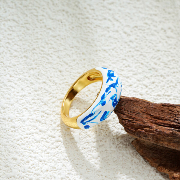 Retro Hand Painted Blue And White New Chinese Ceramic Necklace - Image 6