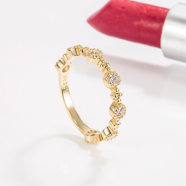 Special-interest Design Diamond-studded Ring - Image 2