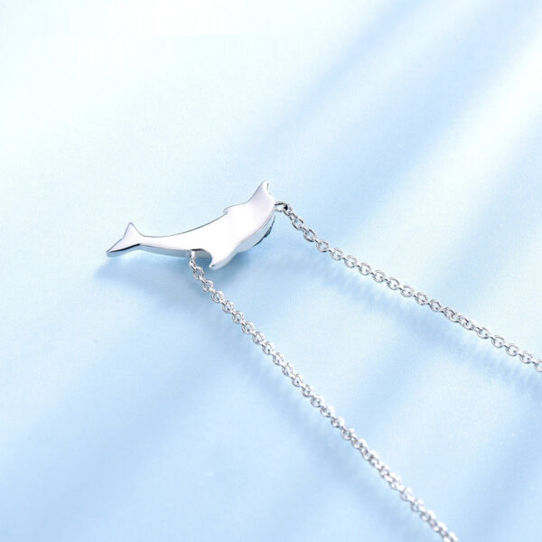 Advanced Simple Dolphin-shaped Colored Gems Necklace - Image 5