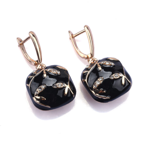 Alloy Drop Oil Earrings Fashion Geometry Pattern Niche High Sense - Image 5